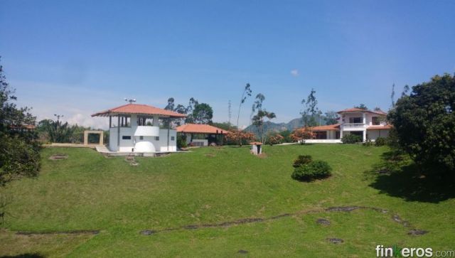 Finca El Topacio Pereira - Finca en Pereira, Risaralda